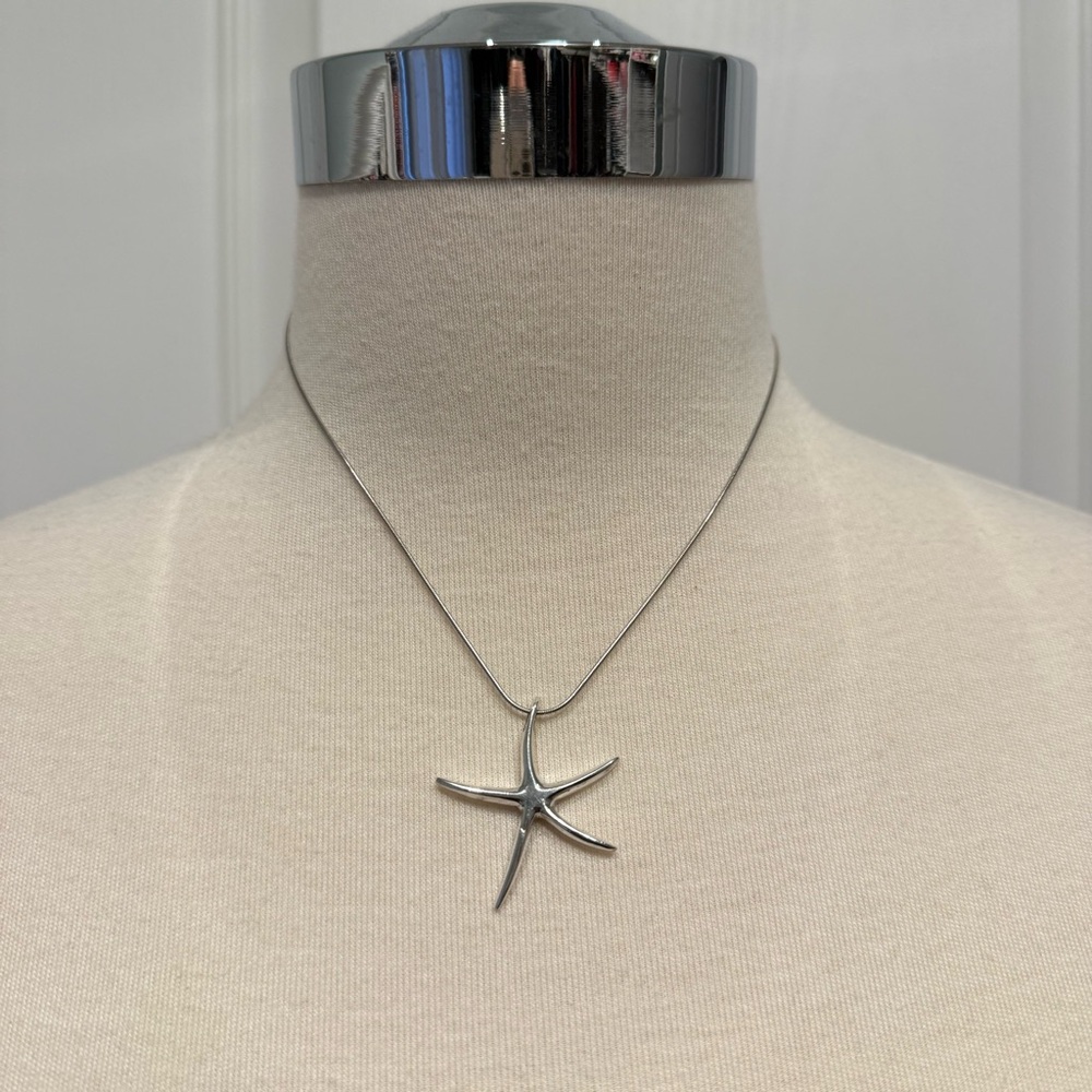 Eve’s Addiction 925 Sterling Silver Starfish Pendant Necklace